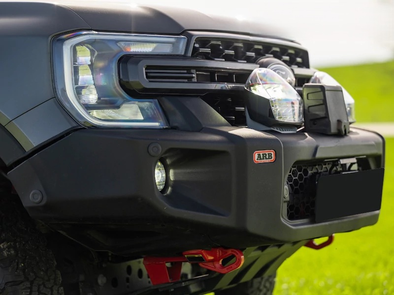 ARB Stealthbar TÜV engedélyes csörlőtartós lökhárító - Ford Ranger 2023- - Lökhárító