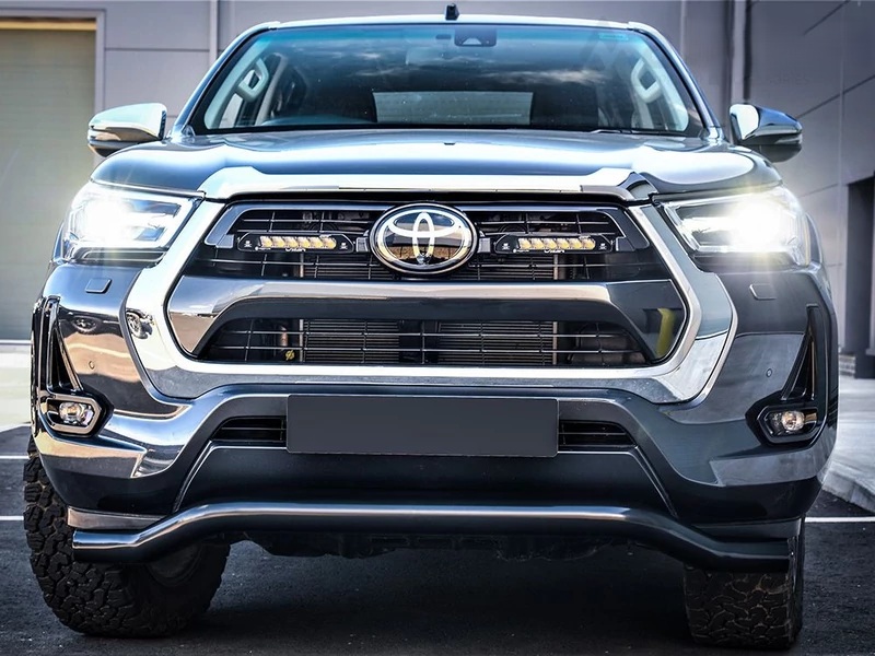 Lazer Lamps Hűtőmaszk LED lámpa szett - Linear Standard - Hilux (kivéve Invincible) 2021- - Lámpa