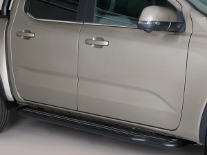 Misutonida fellépő küszöb - műanyag lemezbetéttel - fekete - Amarok D/C 2023-